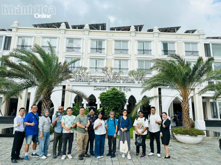 Mở rộng khai thác thị trường khách Malaysia